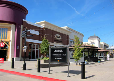 Bridgeport Village