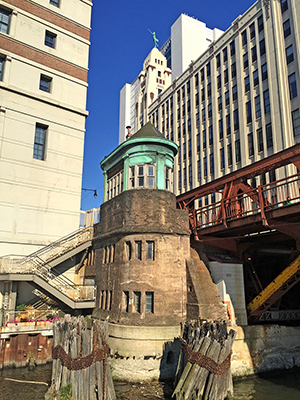 Post image for My What a Quaint Bridge Tender House You Have Chicago